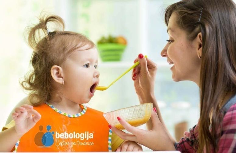 Žitarice, voće, povrće, meso - kakva treba da bude ishrana beba nakon dojenja?