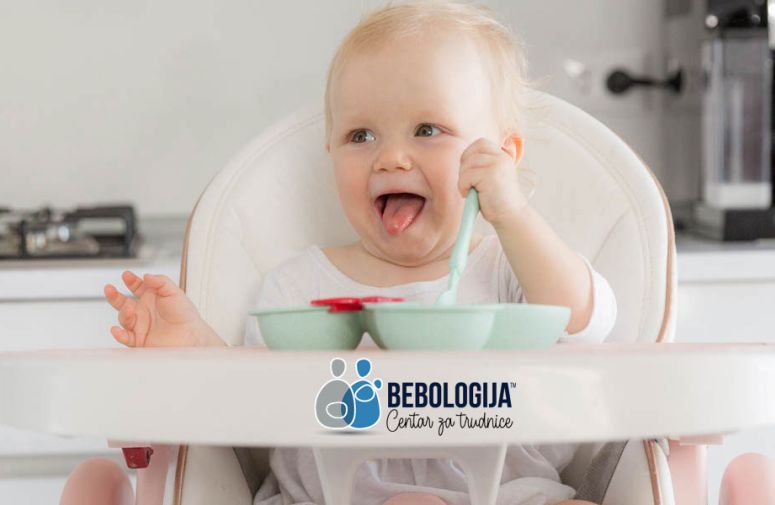 Zašto ne treba dodavati so i šećer u bebinu hranu?